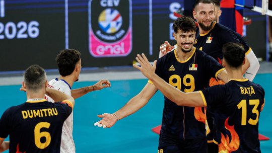 România, pentru a doua oară consecutiv în sferturile Europeanului de volei! Tricolorii, victorie fără set pierdut cu Ucraina