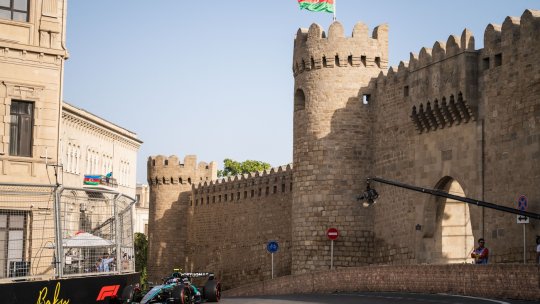 Alt spectacol stradal în Formula 1. Detaliile esențiale ale cursei din Baku