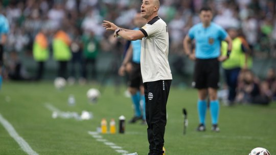 8.000 de euro pe lună! Salariul cu care Rui Duarte vine în SuperLiga