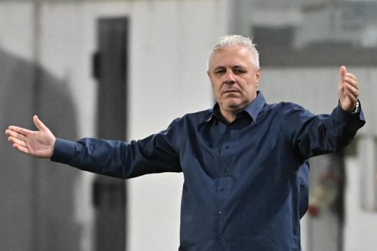 Jucătorii criticați de Șumudică după eșecul României cu Suedia: ”Nu l-au ajutat pe Hagi”