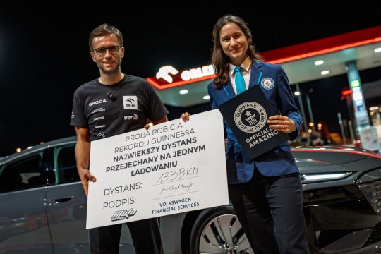 Audi A6 Sportback e-tron intră în Guinness World Records. Ce performanță a reușit modelul