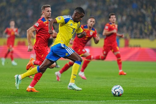 Veste importantă pentru România! Alexander Isak s-a accidentat și va rata următoarele meciuri ale Suediei