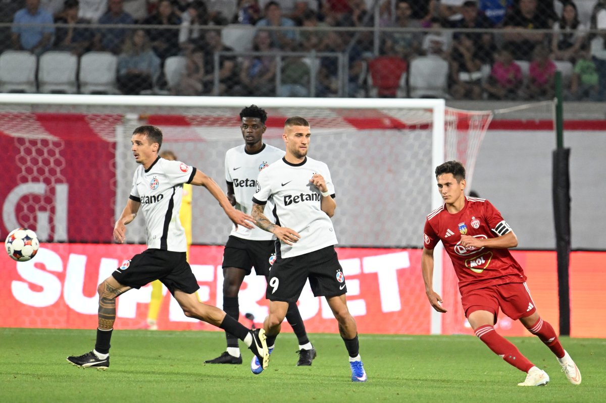Hunor Batzula, în meciul cu FCSB