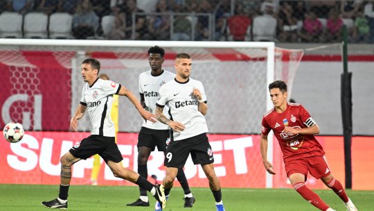 Un mijlocaș de 350.000 de euro, pe radarul lui Dinamo și al Universității Craiova