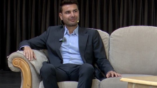 Adrian Mutu, în vizită la Chișinău. Ce sfaturi le-a dat ”Briliantul” copiilor care visează la fotbalul mare