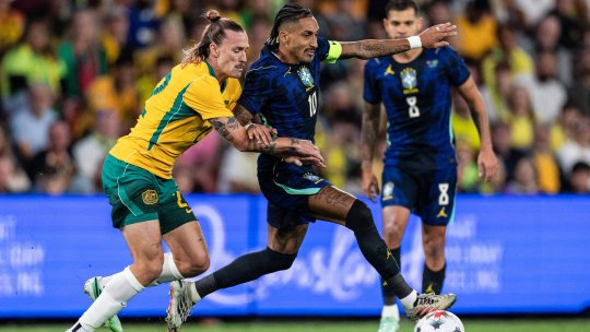 Emoții pentru Barcelona! Raphinha a ieșit accidentat din victoria 4-2 a Braziliei cu Australia