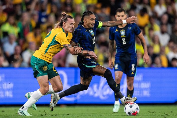 Emoții pentru Barcelona! Raphinha a ieșit accidentat din victoria 4-2 a Braziliei cu Australia