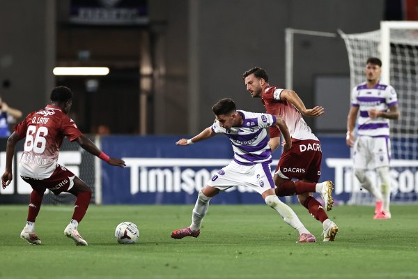 Poli Timișoara - Rapid 0-2 și FC Bacău - Universitatea Craiova 1-2, în prima etapă din grupele Cupei României! Giuleștenii au dat lovitura în ultimele minute, oltenii au tremurat pentru victorie