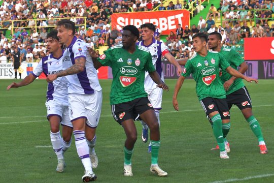 Anunț clar pentru Dinamo și Universitatea Craiova! Fotbalistul dorit de ambele cluburi nu este de vânzare