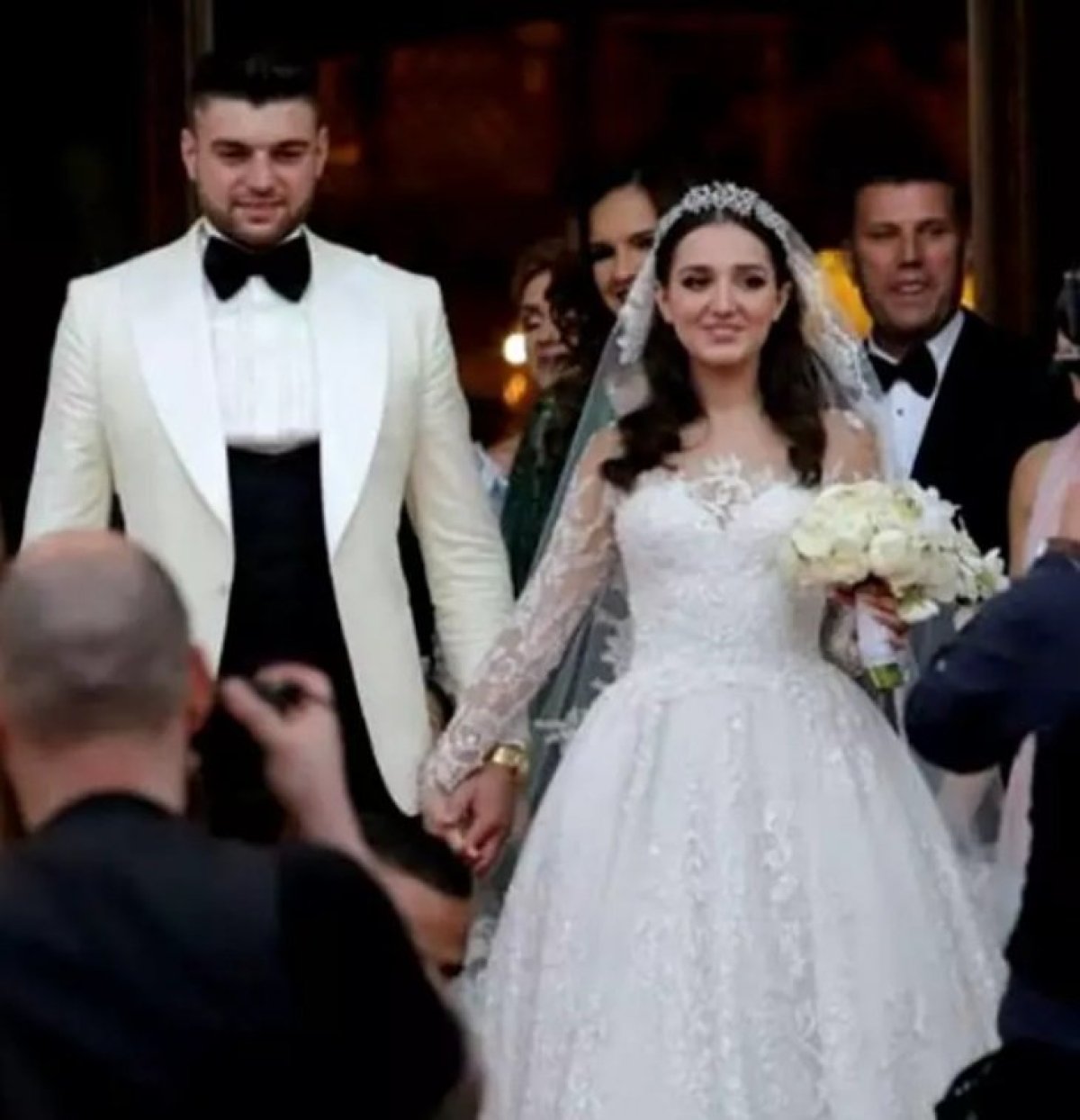 Teodora Becali (dreapta) este căsătorită cu Mihai Mincu