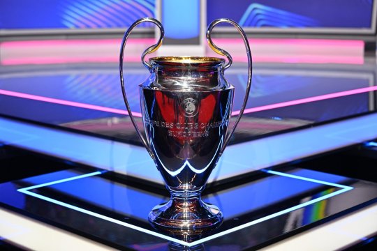 Supercomputerul a stabilit prinicipalele favorite la câștigarea Ligii Campionilor. Real Madrid n-a prins TOP 5. Ce șanse are Cristi Chivu