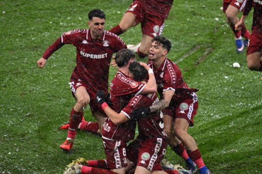 Rapid - Dinamo 2-1. Răureanu și Mazurchievici: ”Rapid obține încă o dată mai multe puncte decât pare că ar merita” / ”Îmi prezint scuzele”