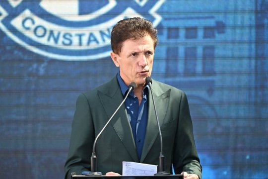 Trei nume pe lista scurtă a Farului. Cine preia echipa de la malul mării?