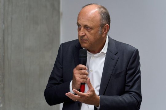 Dan Șucu își vinde fotbalistul în Bundesliga pentru 1.000.000 de euro