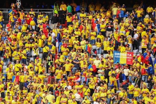 Scandal cu biletele cumpărate de suporterii români pentru barajul cu Turcia!