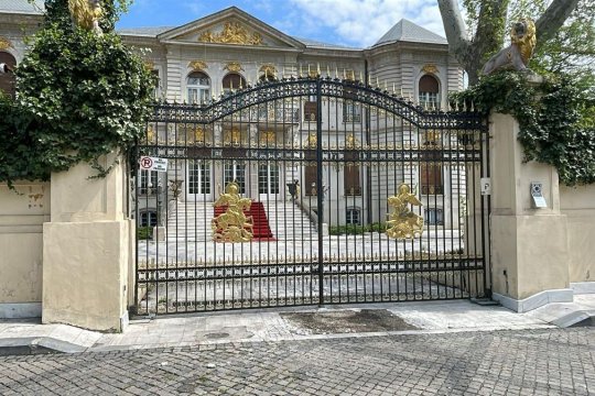 Ce secret ascunde crucea lui Gigi Becali de la palat: ”Asta e cea mai tare chestie”