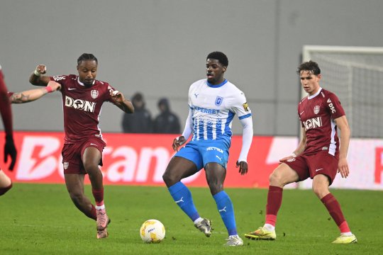 CFR Cluj și-a vândut titularul pentru a reduce presiunea financiară! Suma de transfer și noua destinație