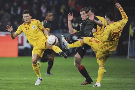 Fostul jucător al lui Dinamo a fost aproape de a își omorî fiul, devenit și el fotbalist. Cei doi nu își mai vorbesc de mult timp: ”Știi ce face acum?”