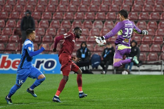 CFR Cluj a primit o ofertă de la Arsenal Londra pentru un atacant: ”Puțină lume știe”