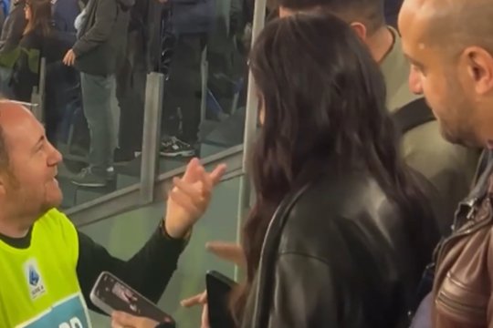 Convorbirea pe care Cristi Chivu a avut-o cu bruneta din tribune, imediat după ce s-a încheiat finala cu Lazio