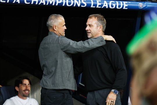 Un jucător al Barcelonei l-a informat pe Flick că pleacă la PSG, iar neamțul l-a dat afară din vestiar!