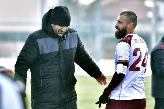 Noul antrenor din SuperLiga, distrus de conducătorul care l-a dat afară: ”Cum să te salvezi cu el, nu mai există altcineva?! Lasă-l, nene”