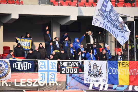 ”M-au amendat pentru că aveam drapelul României”. Jandarmii de la Miercurea Ciuc, acuzați de rea-voință: ”Aveam un mesaj pentru tricolori”