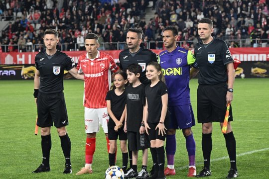 Au fost în play-off, dar acum riscă o nouă insolvență. Patronul încearcă să facă rost de bani