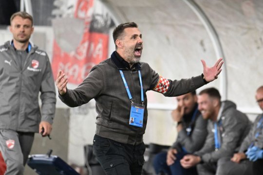 A anunțat în direct numele noului antrenor al lui Dinamo, după ce Zeljko Kopic a plecat: ”S-ar plia foarte bine”