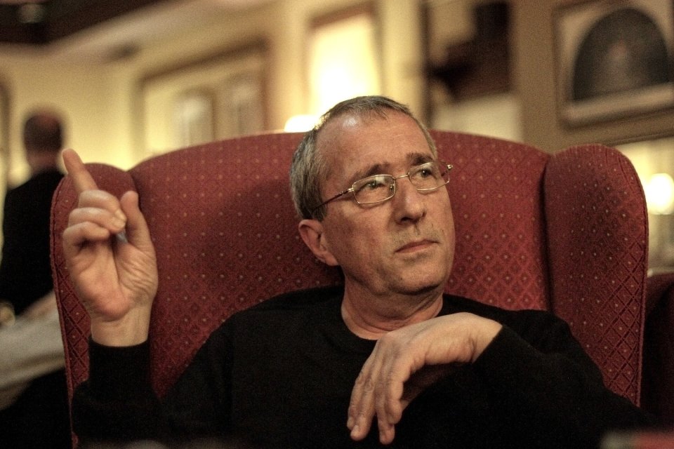 Nervos că jucătorii Stelei au aranjat un meci, Valentin Ceaușescu a izbucnit la adresa lui Anghel Iordănescu: ”Nu mă mai vedeți pe teren, uitați de mine!”