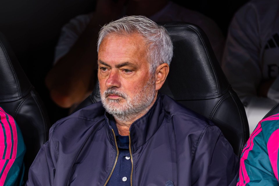 Lovitură teribilă pentru Mourinho înainte de El Clasico! Un jucător de bază de la Real Madrid, OUT de la derby-ul cu Barcelona