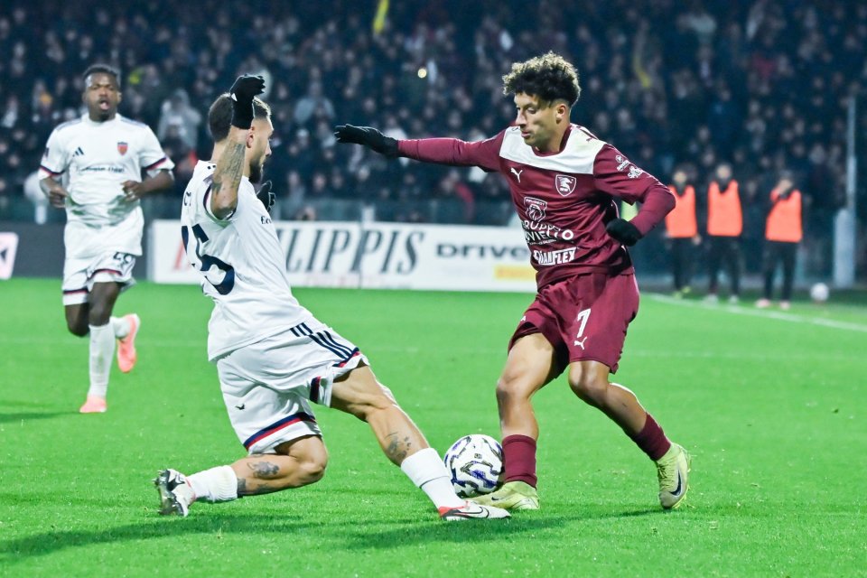 Dinamo pregătește încă un transfer! ”Câinii” negociază pentru o ”extremă” cu 17 contribuții decisive în sezonul trecut