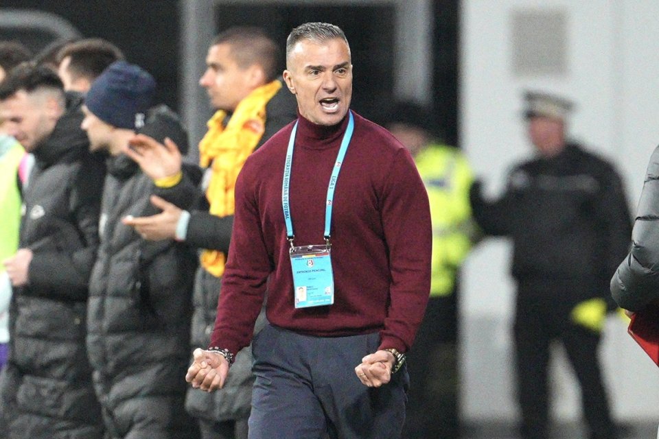 Daniel Pancu și-a pedepsit jucătorul înainte de meciul cu FC Argeș: ”S-a antrenat cu echipa de tineret”