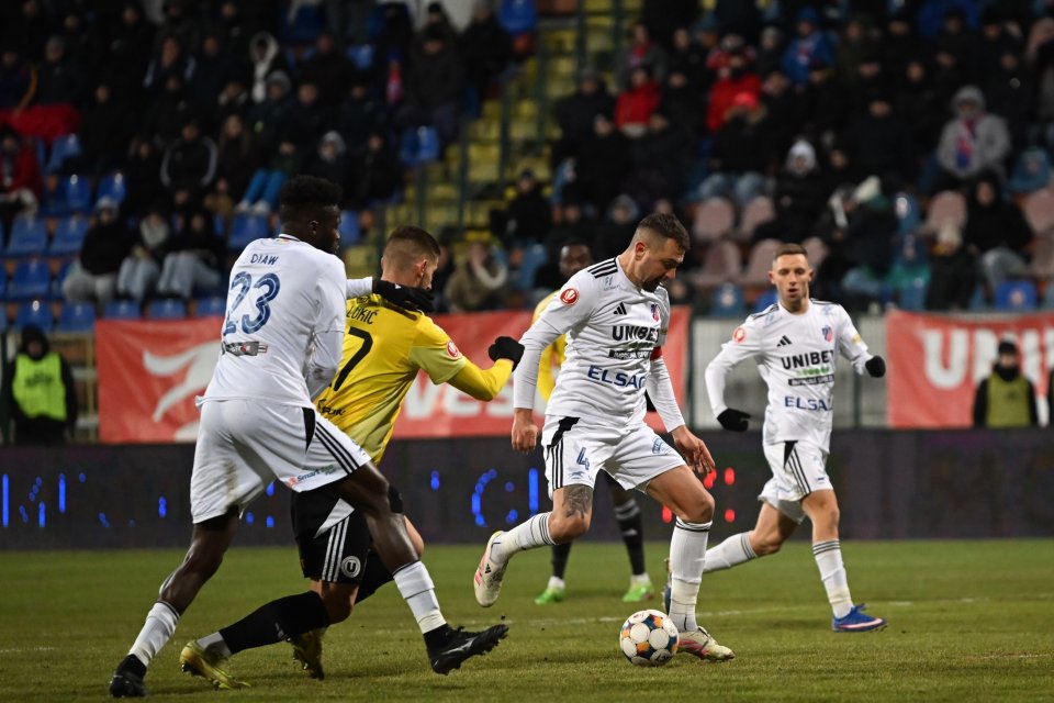 Valeriu Iftime a intervenit după un nou eșec suferit de FC Botoșani și și-a ”mitraliat” jucătorul: ”A băut două sticle de whiskey”