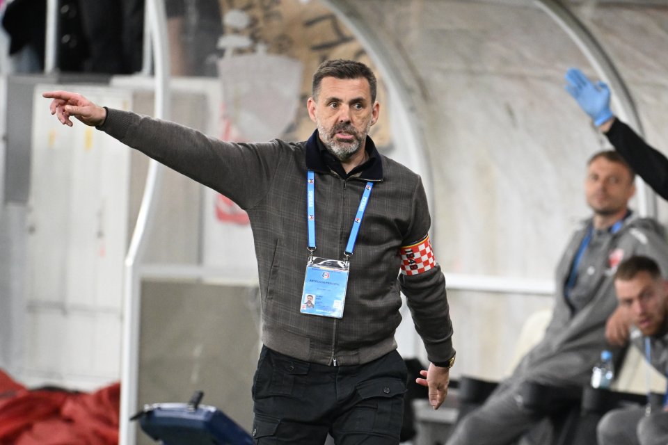 Doi fotbaliști nu l-au convins pe Kopic și vor pleca de la Dinamo în vară