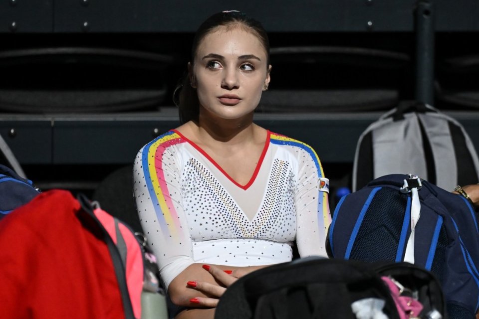 Halucinant: iubitul Sabrinei Voinea a reclamat-o la Poliție după ce gimnasta ”l-a lovit cu palmele și pumnii”!