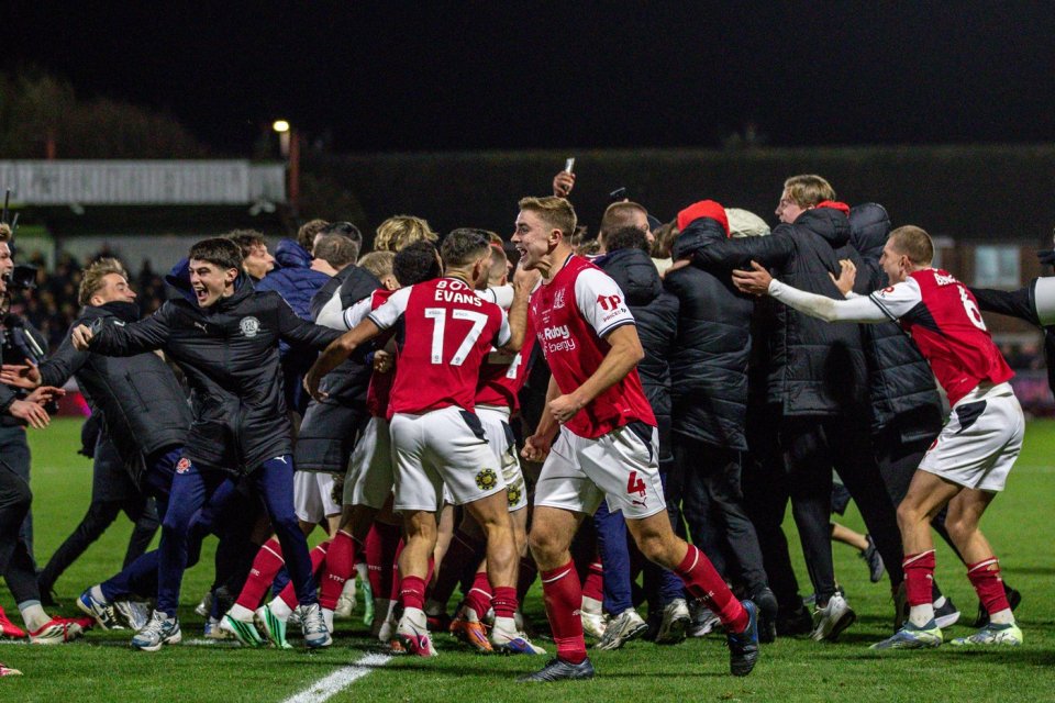Eliminare neașteptată în Cupa Ligii Angliei! Arsenal, învinsă de o echipă din liga a patra după loviturile de departajare