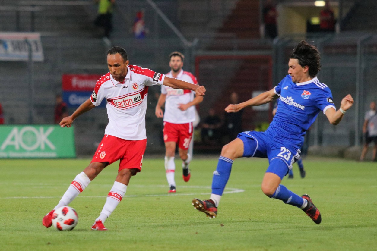 Superliga  Etapa 7: FCSB - FC Hermannstadt, astăzi, ora 21.30