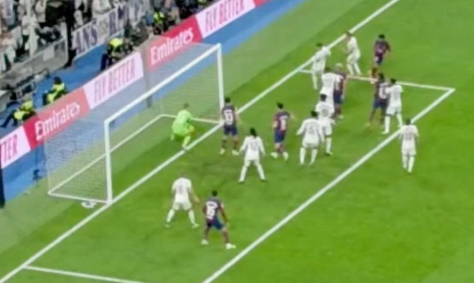 A fost sau nu gol la Real Madrid - Barcelona?